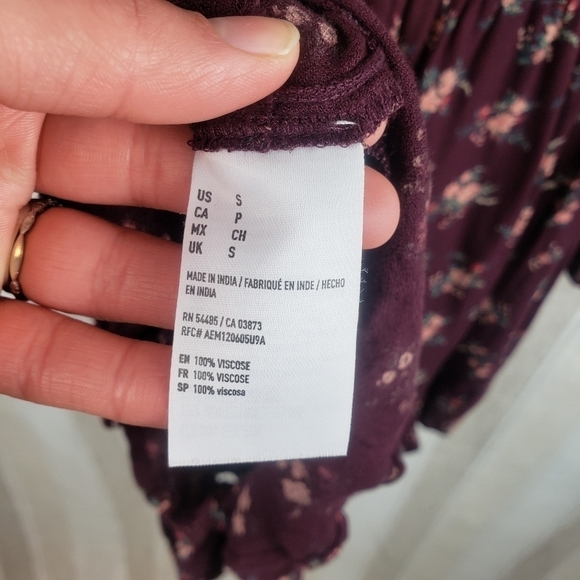 American Eagle Romper Floral Boho Size‎ Small - Picture 9 of 10